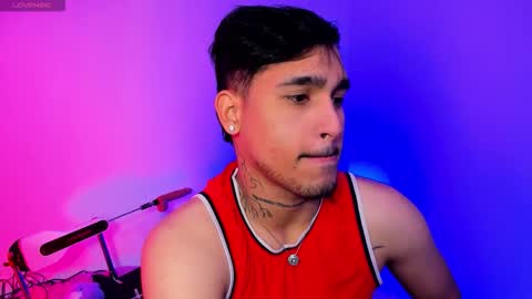 Christian Wang online show from 29, 11, 2025