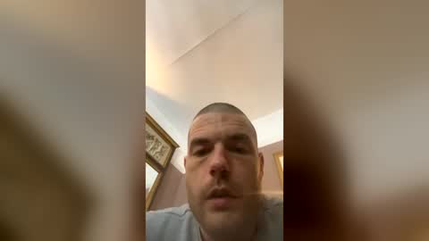 chrischrissy online show from 4, 7, 2026