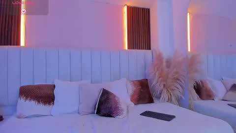 christal_jane online show from 12, 11, 2025