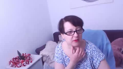 Snapshot of christarose chatting on 6, 1, 2025 Christa online show from 6, 1, 2025