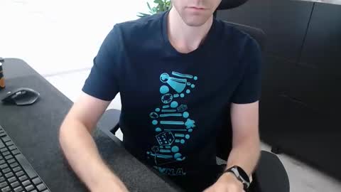 Snapshot of christianblck chatting on 13, 10, 2025 christianblck online show from 13, 10, 2025