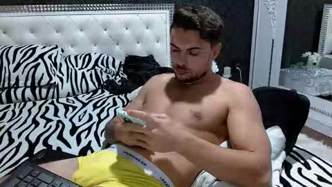 Snapshot of christianhot_ chatting on 27, 10, 2025 Master Gab online show from 27, 10, 2025