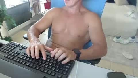 Michael USA online show from 24, 4, 2026