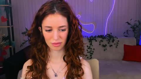 Snapshot of christinaconteeree chatting on 4, 6, 2026 christinaconteeree online show from 4, 6, 2026
