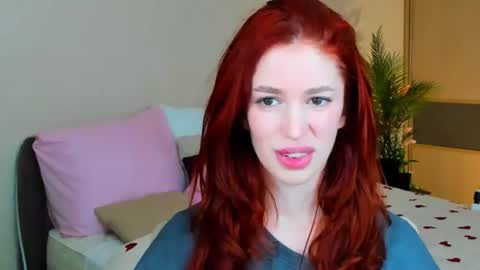 Snapshot of christinaconteeree chatting on 20, 6, 2026 christinaconteeree online show from 20, 6, 2026