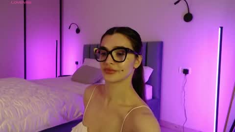 Snapshot of christinafit chatting on 19, 4, 2026 chris online show from 19, 4, 2026