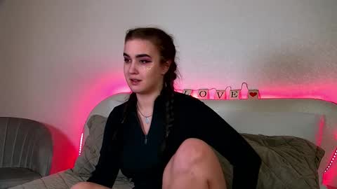 Christina online show from 18, 2, 2025