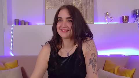 Christina online show from 11, 3, 2025