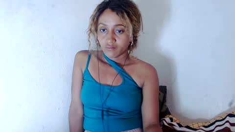 Snapshot of christine213 chatting on 8, 2, 2025 christine213 online show from 8, 2, 2025