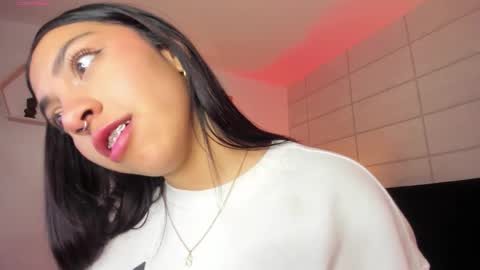 Christine  online show from 16, 9, 2025