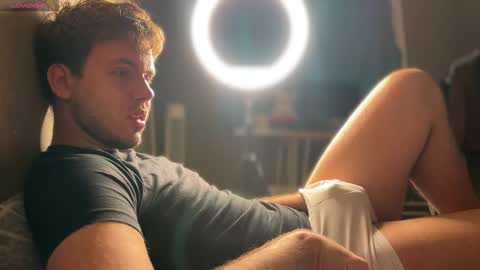 Christopher online show from 28, 9, 2025