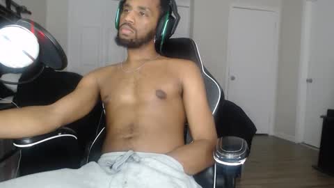 Snapshot of chrisvacherx chatting on 8, 3, 2026 ChrisVacherx online show from 8, 3, 2026