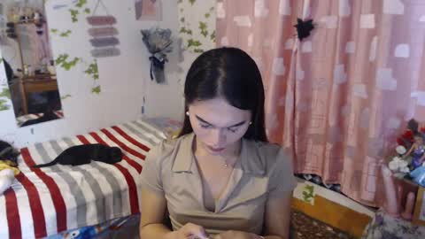 Ur Suraya22 online show from 4, 2, 2025