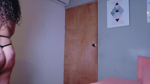 chubbykinkyygirl online show from 22, 4, 2026