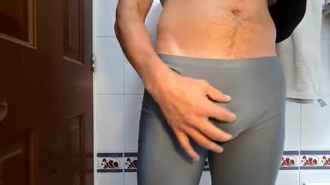 Jhonnyy online show from 14, 4, 2026