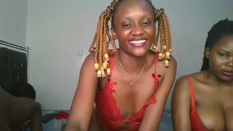 Snapshot of chyna_baibe chatting on 12, 9, 2025 chyna_baibe online show from 12, 9, 2025