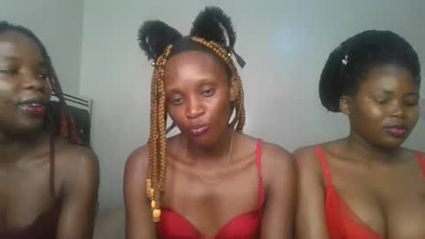Snapshot of chyna_baibe chatting on 23, 9, 2025 chyna_baibe online show from 23, 9, 2025