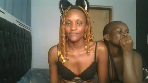 Snapshot of chyna_baibe chatting on 5, 10, 2025 chyna_baibe online show from 5, 10, 2025