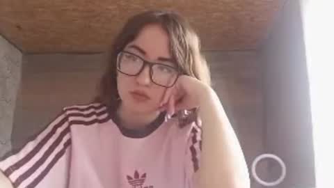Olivia online show from 22, 6, 2026
