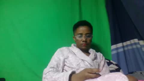 Snapshot of ciciazzhh chatting on 7, 5, 2026 ciciazzhh online show from 7, 5, 2026