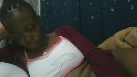 cilia petite online show from 26, 2, 2025