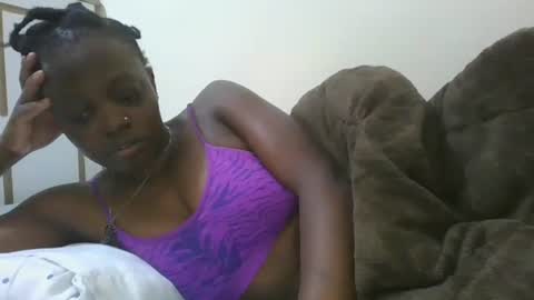 cilia petite online show from 7, 3, 2026