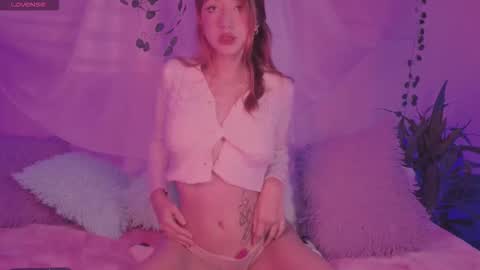 Sofi Eva and Mey online show from 19, 10, 2025