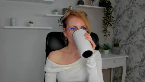 Cinderella online show from 20, 2, 2026