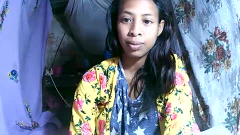 Snapshot of cindyx69q chatting on 10, 9, 2025 cindyx69q online show from 10, 9, 2025