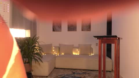 cinnamon__criss online show from 6, 2, 2026