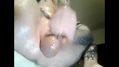 Snapshot of circ96 chatting on 10, 3, 2026 oilywanker online show from 10, 3, 2026
