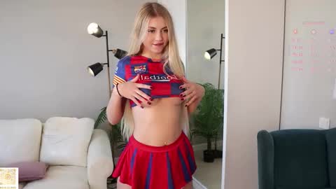 Sandy online show from 21, 10, 2025