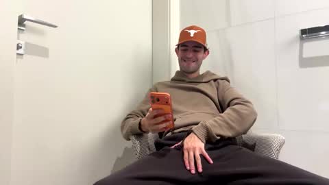 ckeefer96 online show from 24, 3, 2026