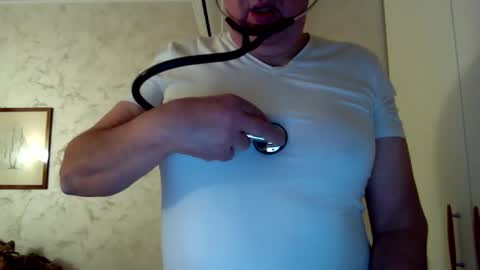 Snapshot of clacock chatting on 23, 12, 2025 clacock online show from 23, 12, 2025