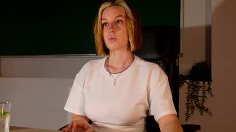 Snapshot of clairemathis chatting on 4, 7, 2026 Claire online show from 4, 7, 2026