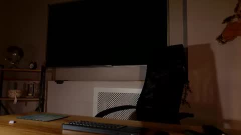 Snapshot of clairemathis chatting on 5, 7, 2026 Claire online show from 5, 7, 2026