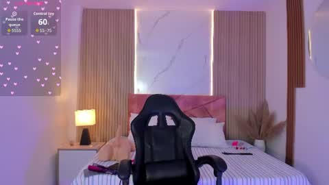 Snapshot of clairemillerx chatting on 27, 6, 2026 clairemillerx online show from 27, 6, 2026