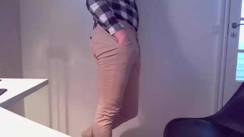 clamshive7 online show from 2, 2, 2026