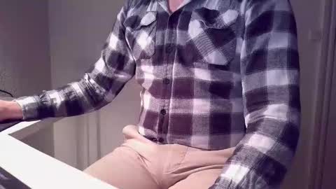 clamshive7 online show from 3, 2, 2026