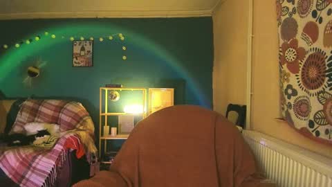 Snapshot of clancyosbourne chatting on 1, 3, 2025 Clancy online show from 1, 3, 2025