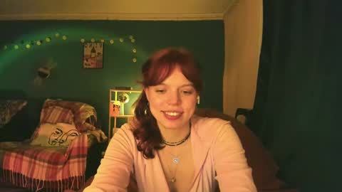 Snapshot of clancyosbourne chatting on 8, 3, 2025 Clancy online show from 8, 3, 2025
