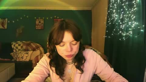 Snapshot of clancyosbourne chatting on 18, 4, 2026 Clancy online show from 18, 4, 2026
