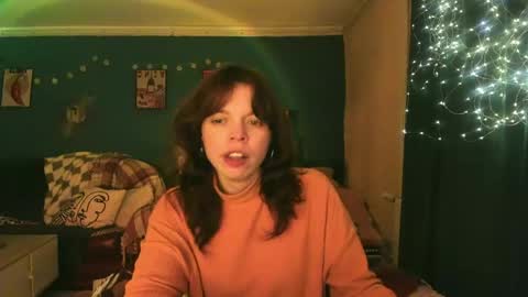 Snapshot of clancyosbourne chatting on 30, 4, 2026 Clancy online show from 30, 4, 2026