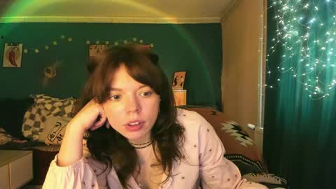 Snapshot of clancyosbourne chatting on 6, 5, 2026 Clancy online show from 6, 5, 2026