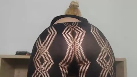 Clara online show from 27, 2, 2026