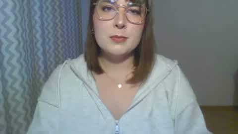 Snapshot of claralovely chatting on 11, 6, 2026 Clara online show from 11, 6, 2026