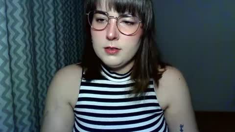 Snapshot of claralovely chatting on 4, 7, 2026 Clara online show from 4, 7, 2026