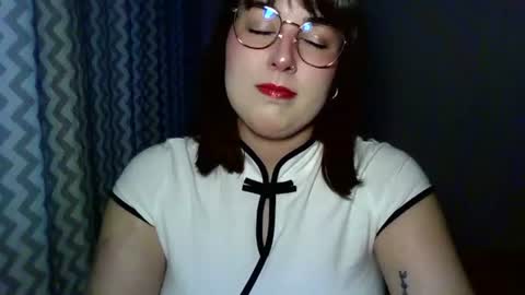 Snapshot of claralovely chatting on 8, 7, 2026 Clara online show from 8, 7, 2026