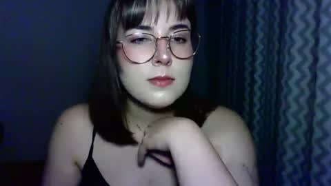 Snapshot of claralovely chatting on 9, 7, 2026 Clara online show from 9, 7, 2026
