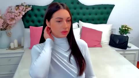 ClaraXJoy online show from 19, 12, 2024